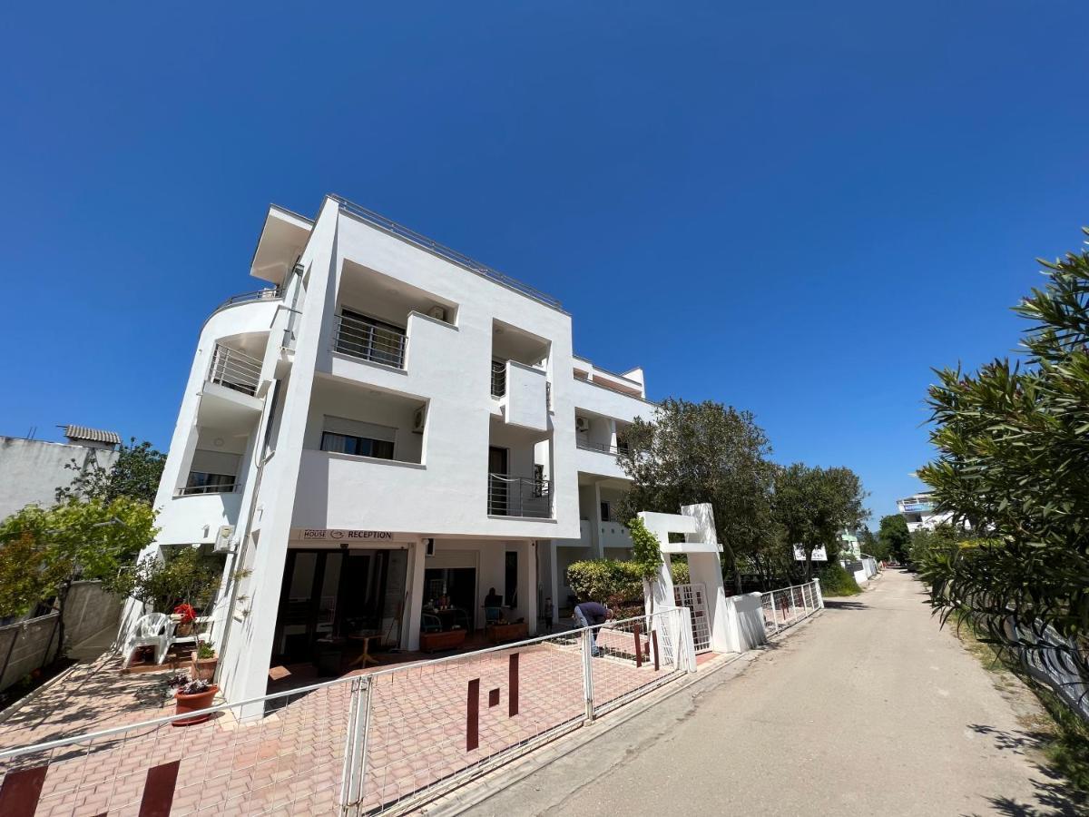Buzuku House Hotel Ulcinj Bagian luar foto