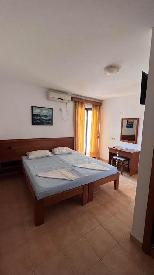 Buzuku House Hotel Ulcinj Bagian luar foto
