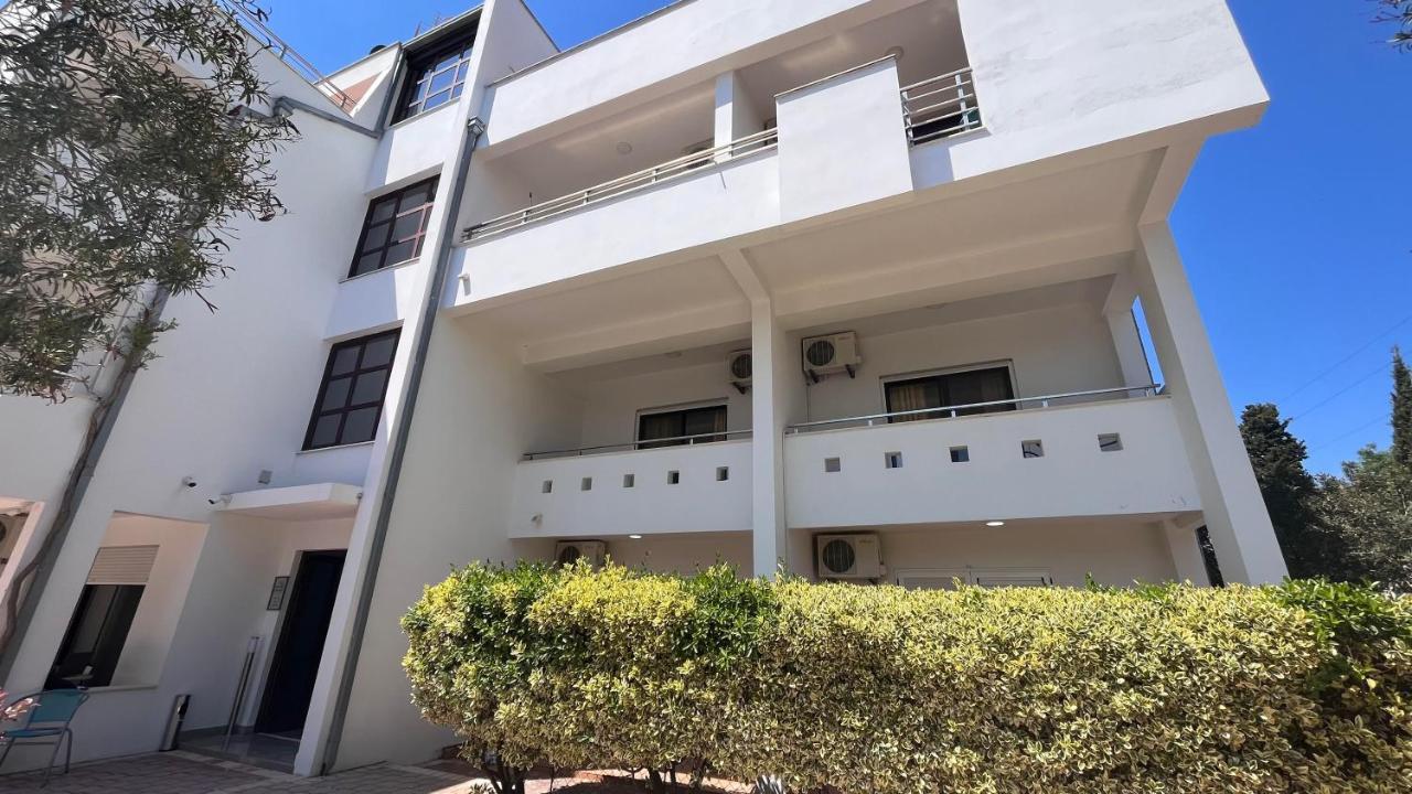 Buzuku House Hotel Ulcinj Bagian luar foto