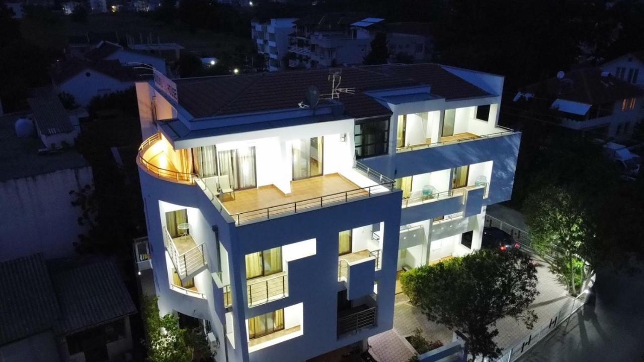 Buzuku House Hotel Ulcinj Bagian luar foto