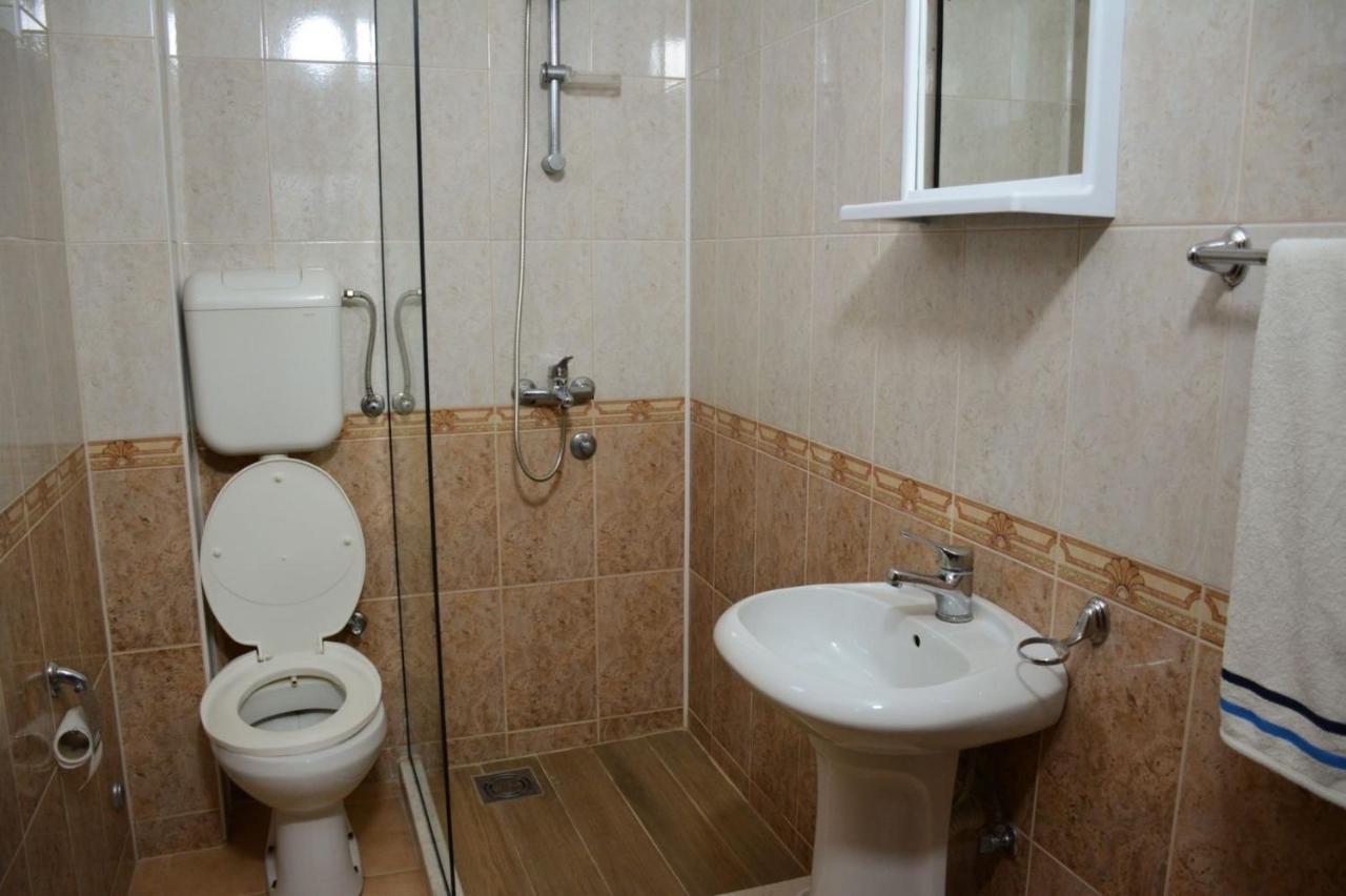 Buzuku House Hotel Ulcinj Bagian luar foto