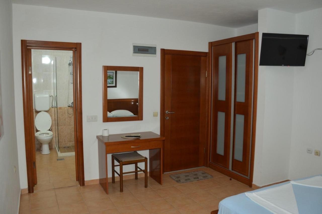 Buzuku House Hotel Ulcinj Bagian luar foto